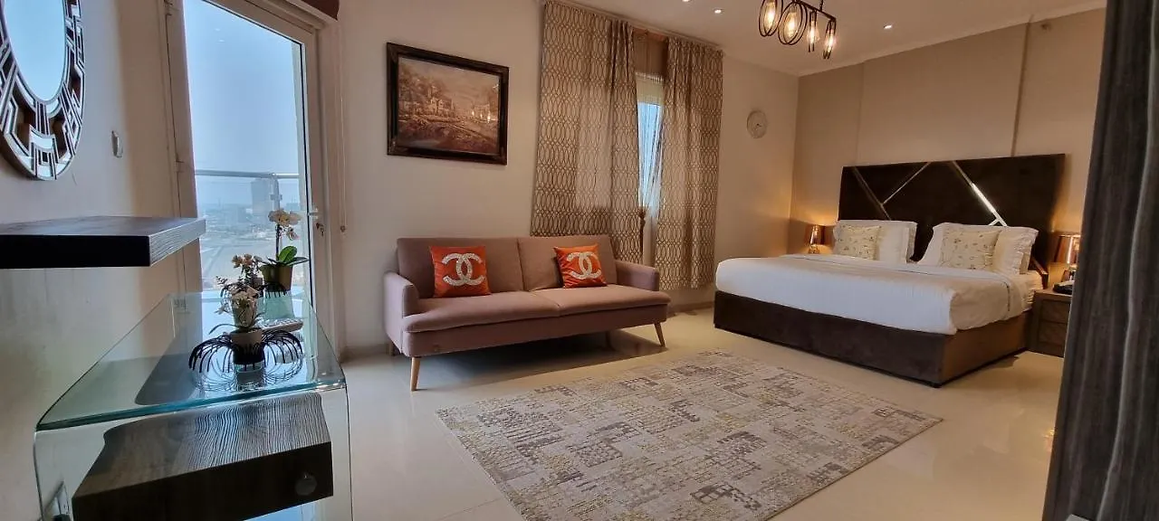 Apartment شقة مطلة على البحر والفورمولا ببرج المسارات Jeddah Saudi Arabia